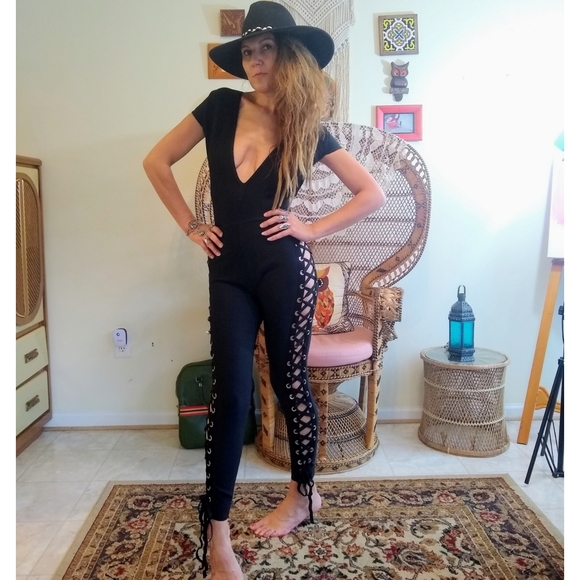 90s bandage jumpsuit with lace-up sides - Picture 3 of 4